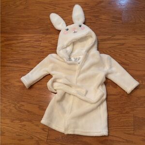 Modern Baby white Plush Baby Hooded Robe 0/9 M perfect for Easter